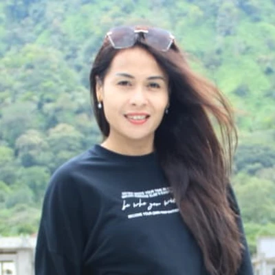 Sasha, ExportBali founder and sourcing agent based in Bali, Indonesia